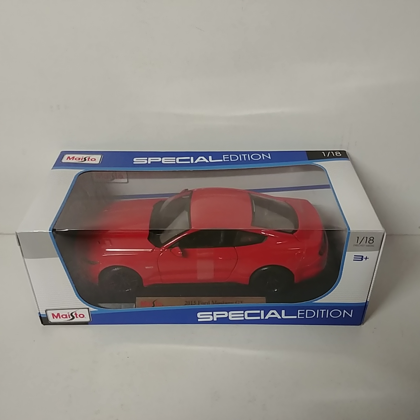 2015 Ford 1/18th Mustang GT red