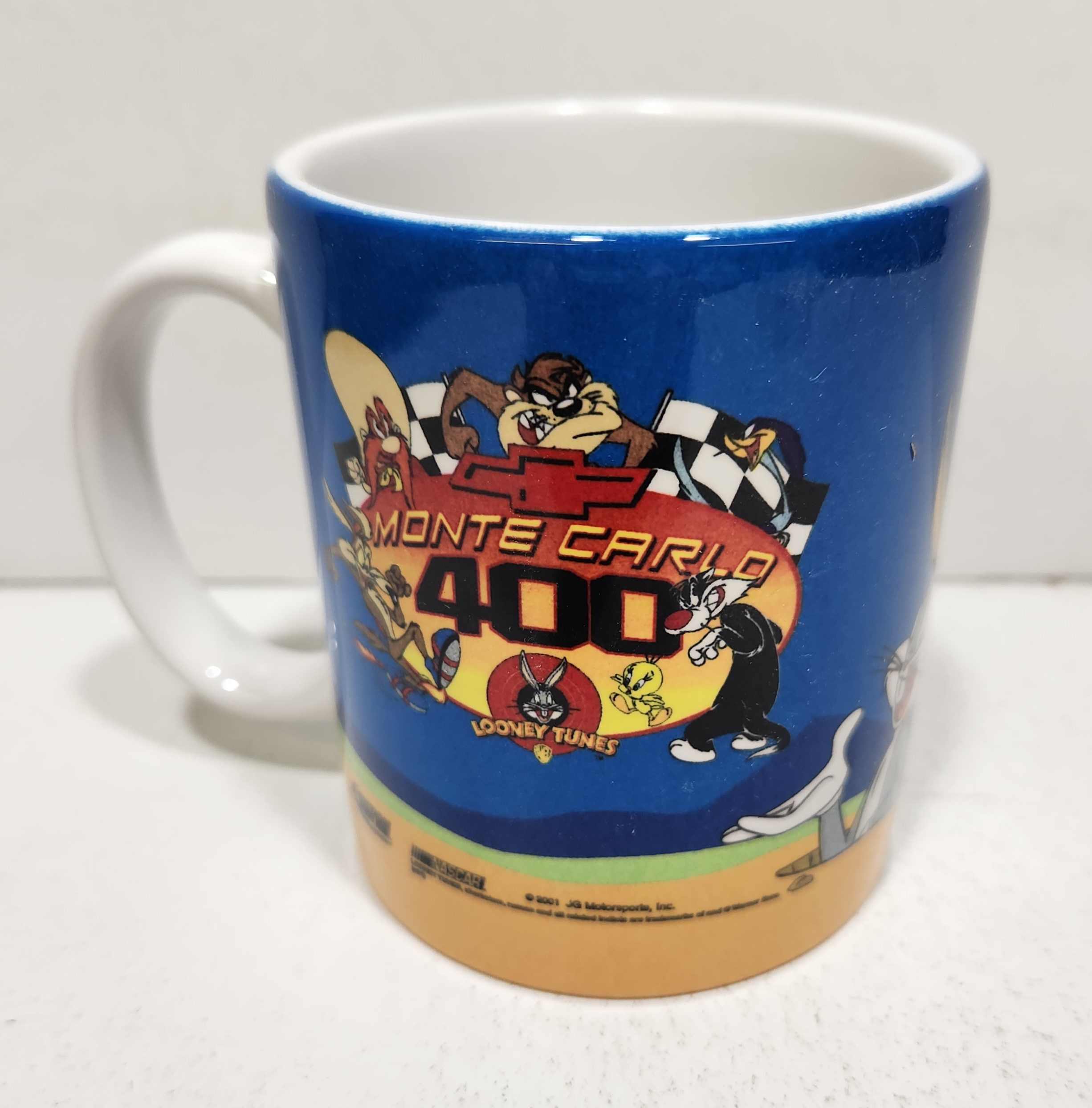 2001 Jeff Gordon Dupont "Looney Tunes" collectors mug