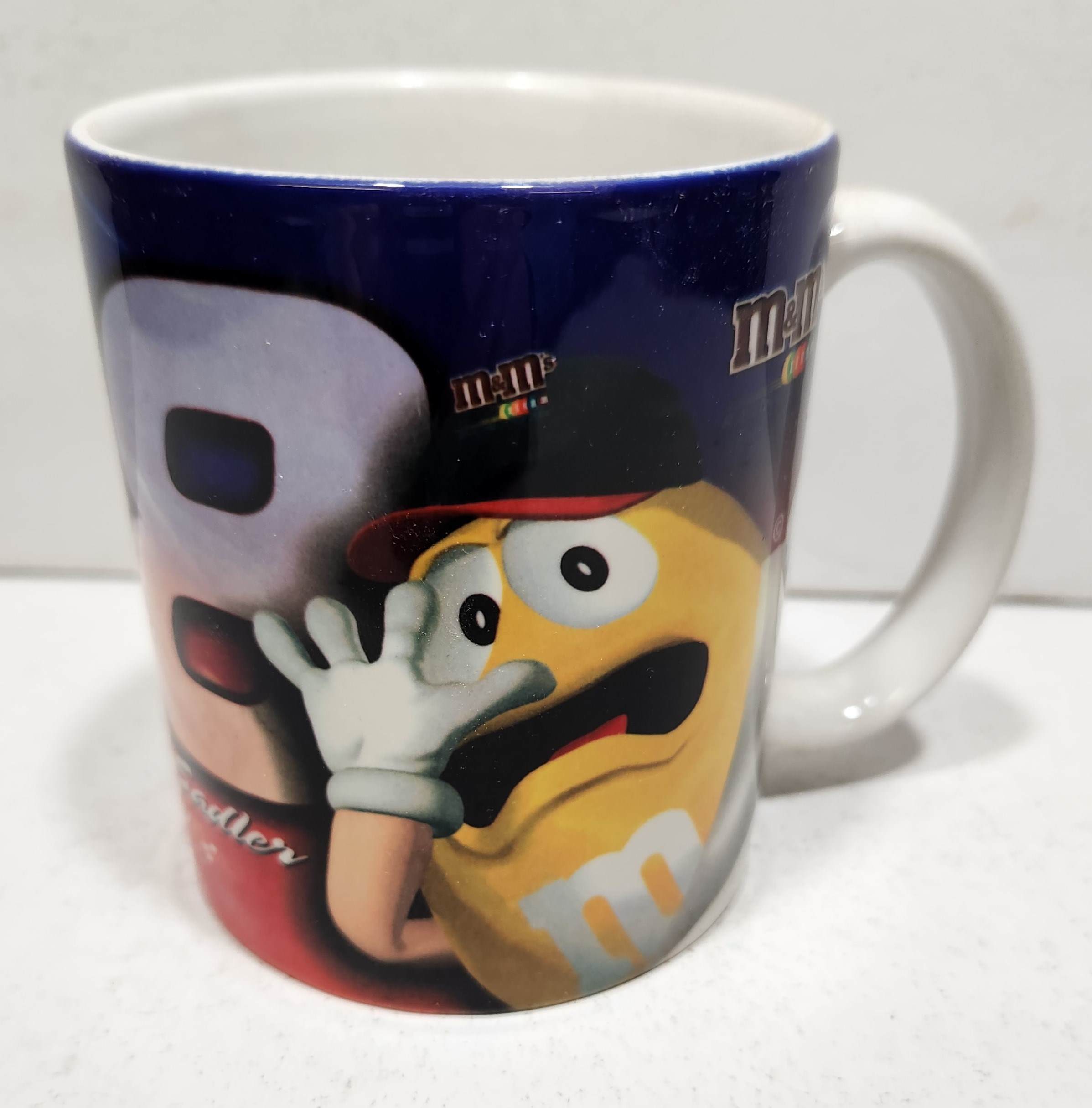 2005 Elliott Sadler M&M's collectors mug