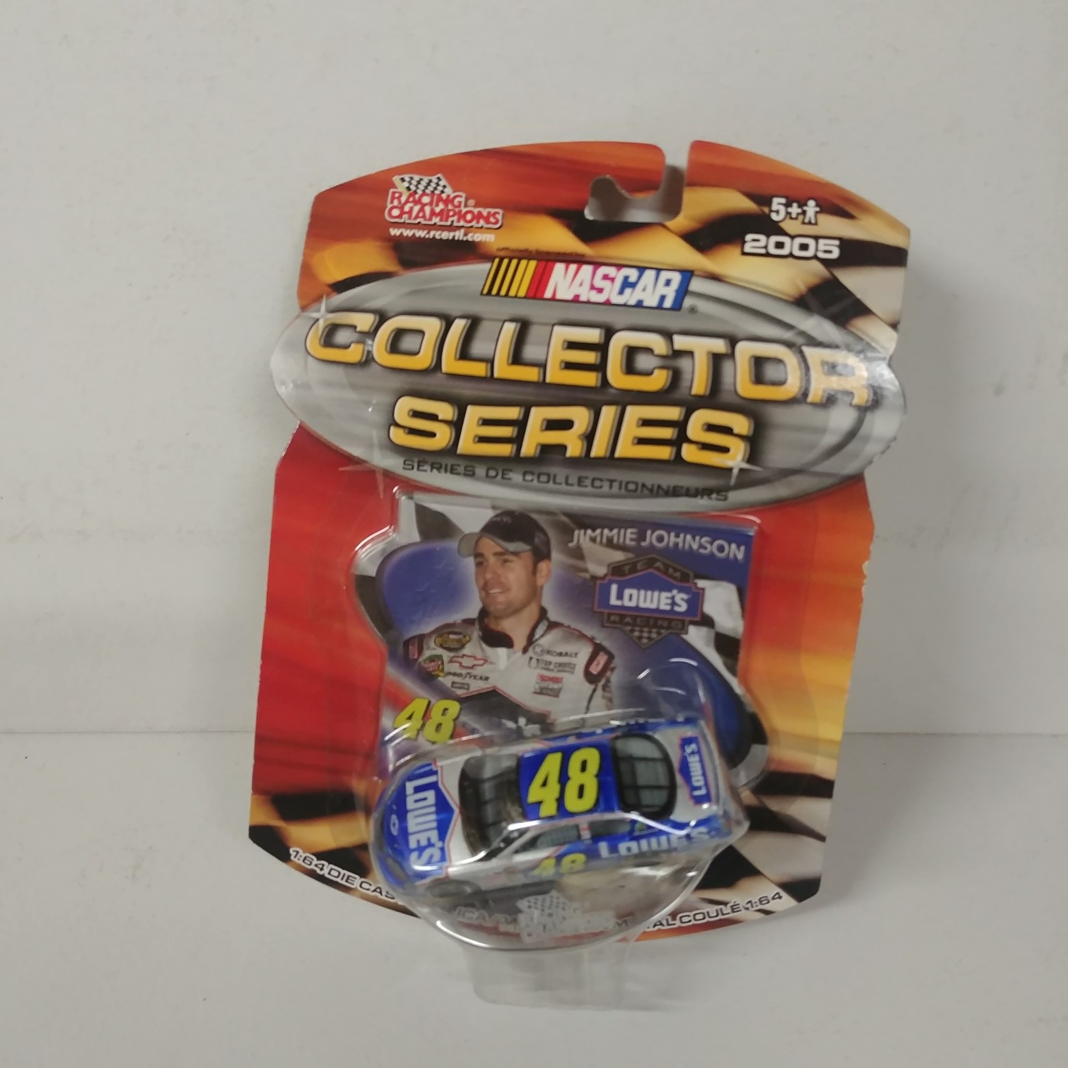 2005 Jimmie Johnson 1/64th Lowe's car