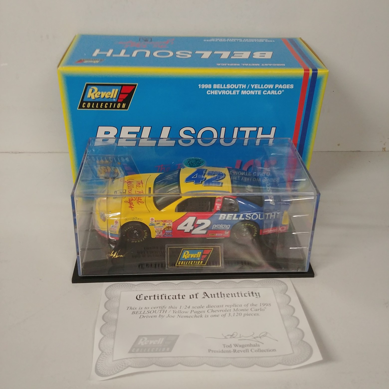 1998 Joe Nemechek 1/24th Bell South "Yellow Pages" c/w car