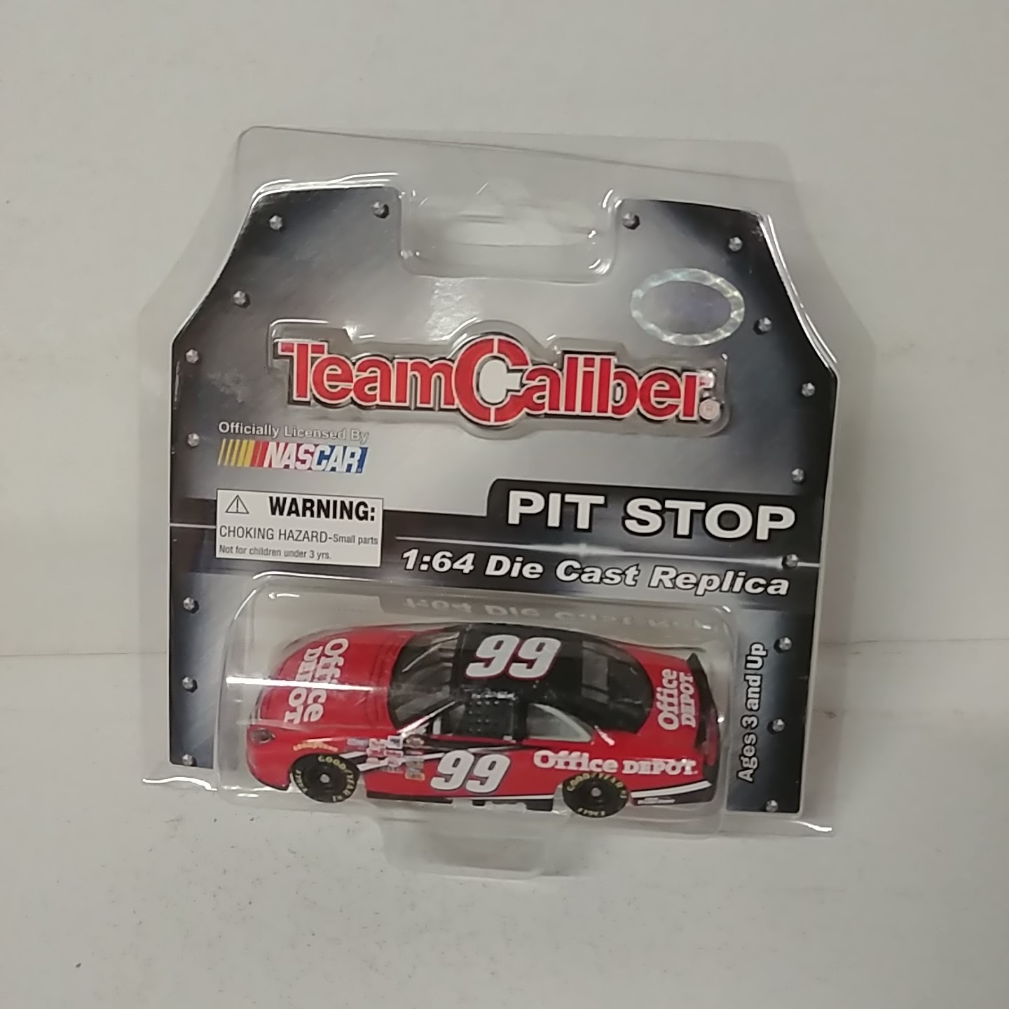 2006 Carl Edwards 1/64th Office Depot Pitstop Series car