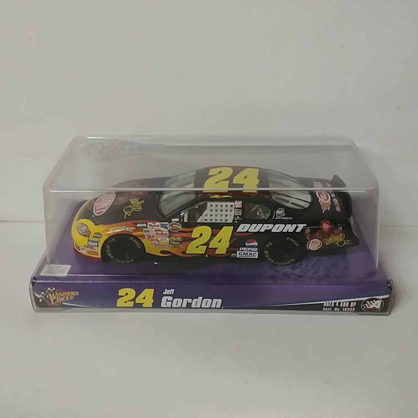 2004 Jeff Gordon 1/24th Dupont "Wizard of Oz" car