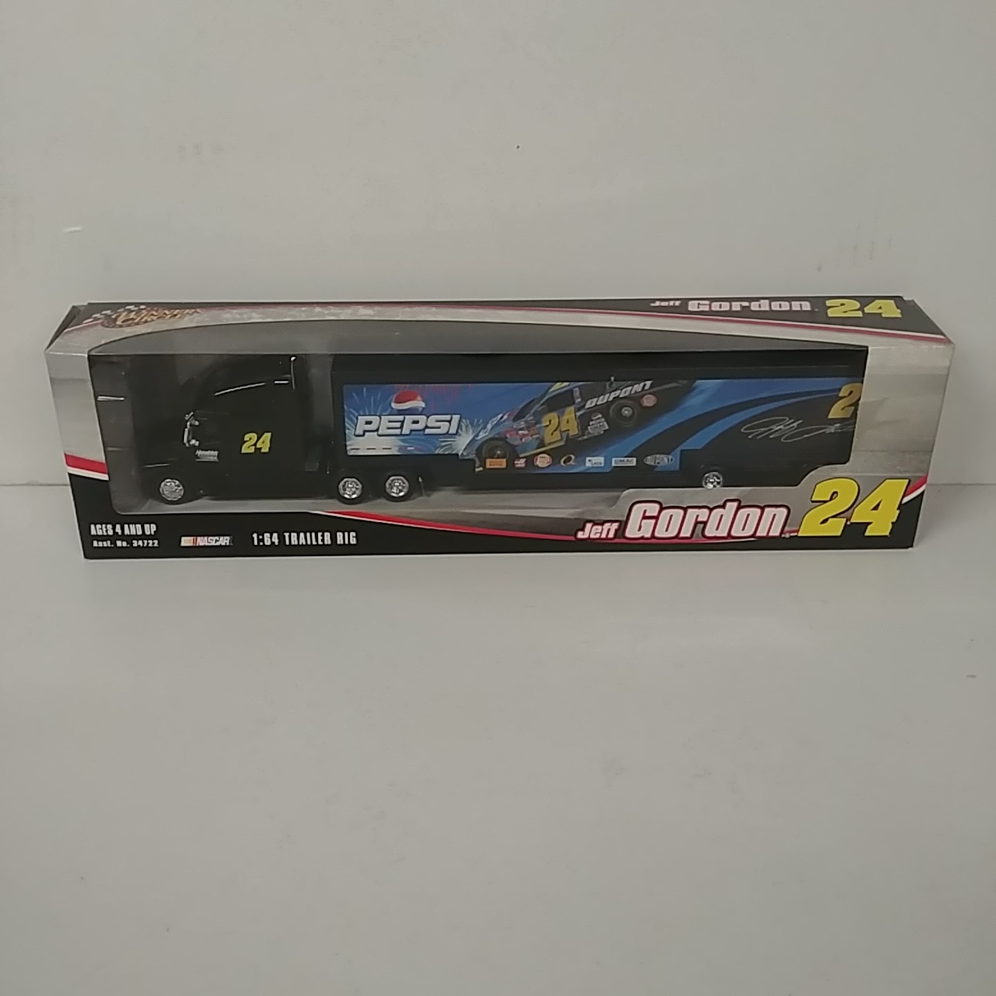 2005 Jeff Gordon 1/64th Pepsi hauler