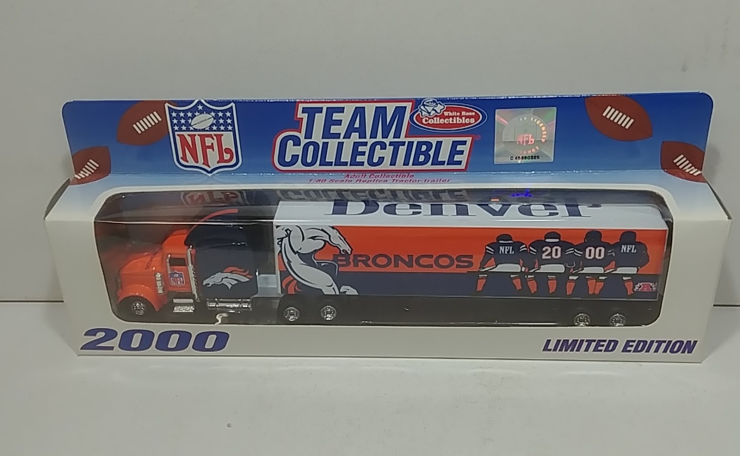2000 Denver Broncos 1/80th Transporter