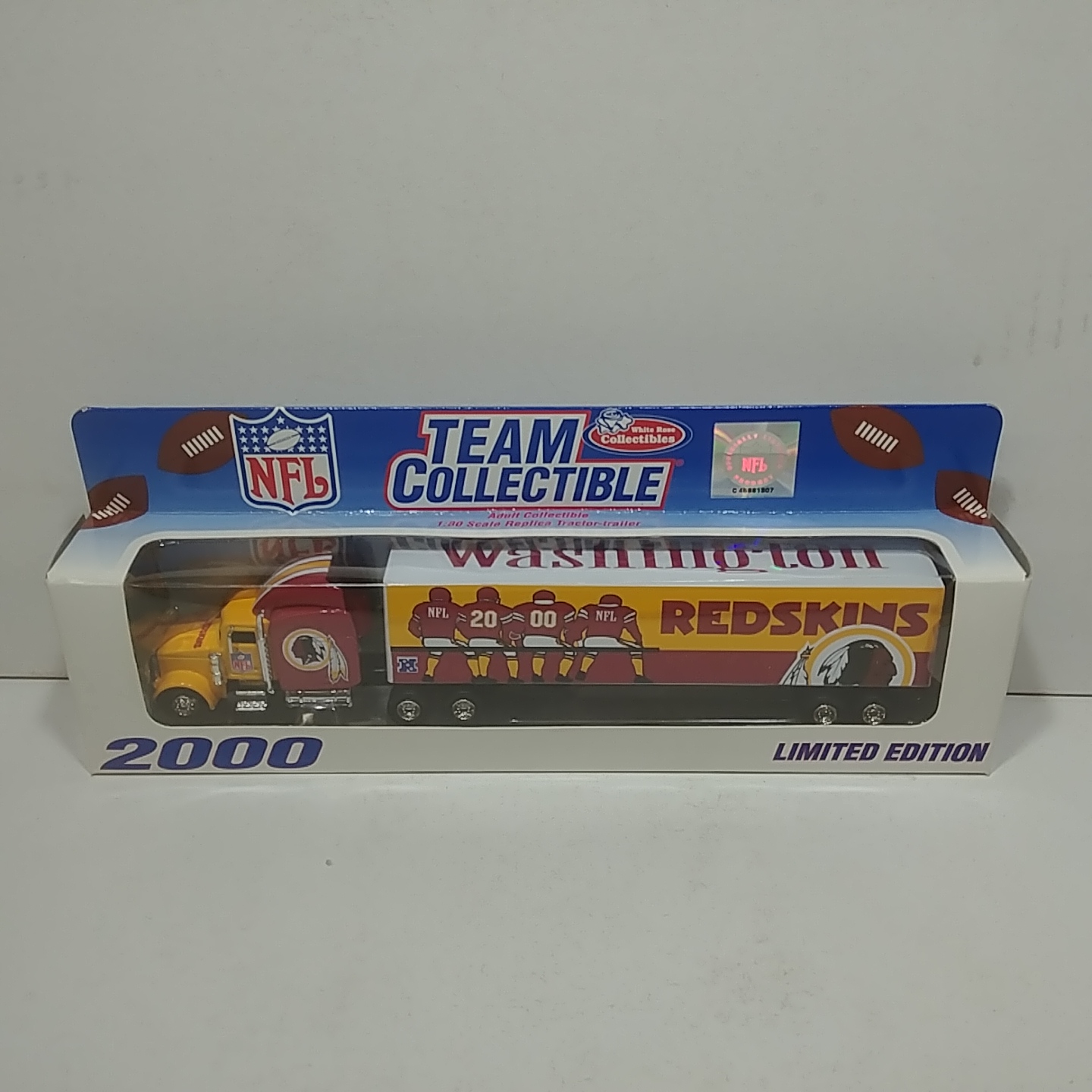 2000 Washington Redskins 1/80th Transporter