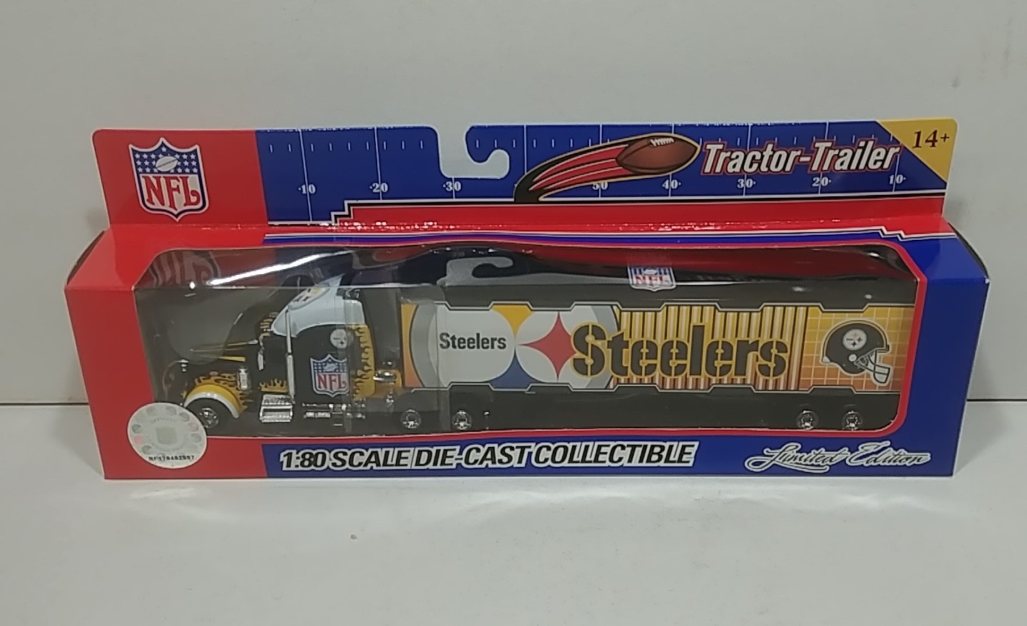 2005 Pittsburgh Steelers 1/80th Transporter