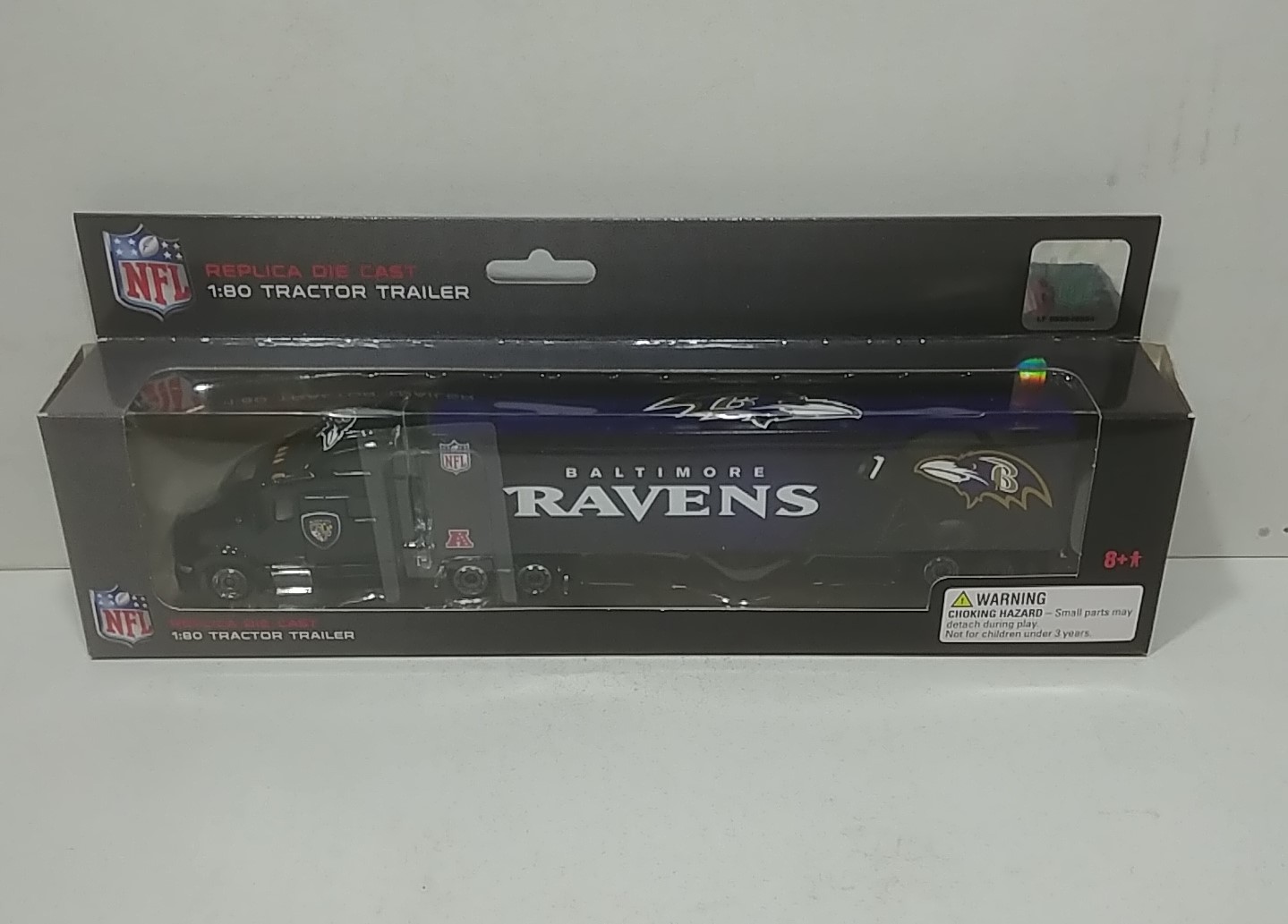 2011 Baltimore Ravens 1/80th Transporter