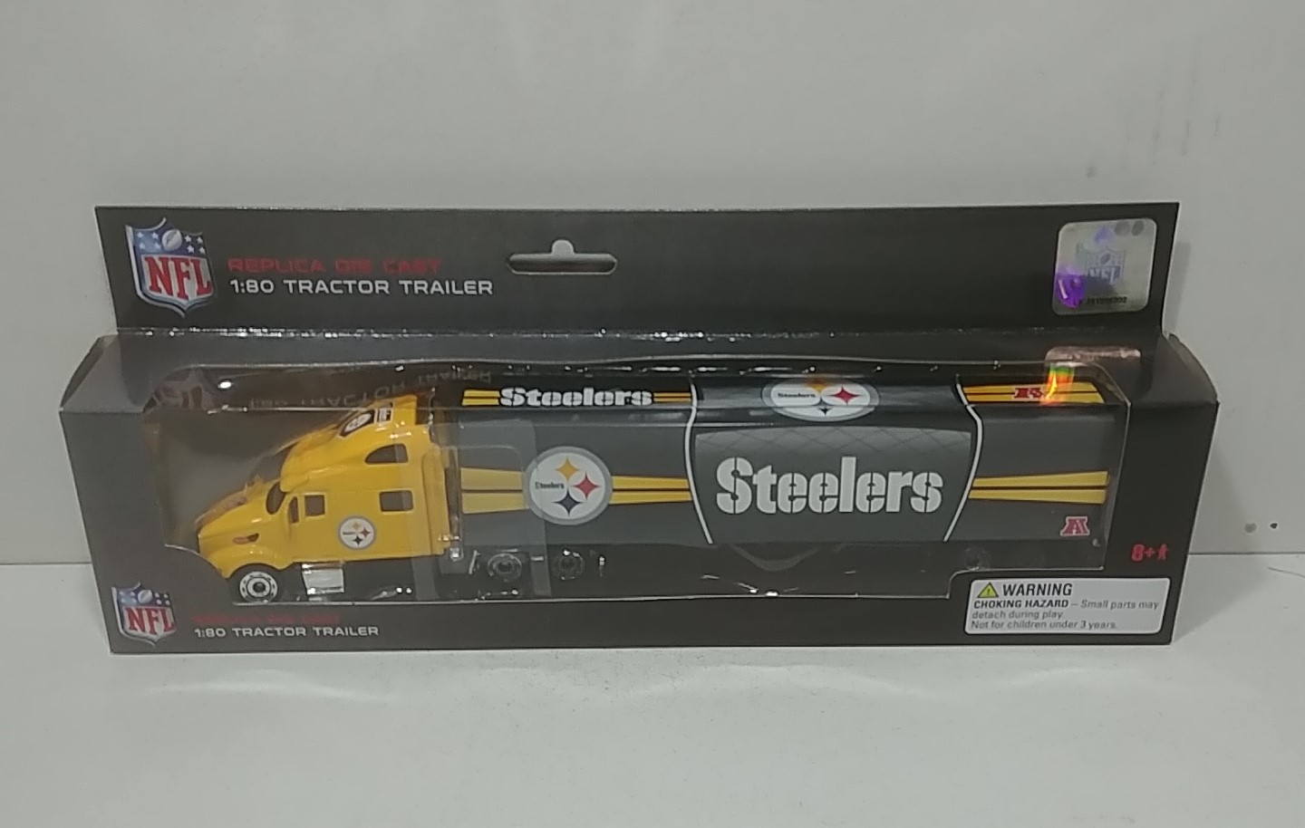 2012 Pittsburgh Steelers 1/80th Transporter