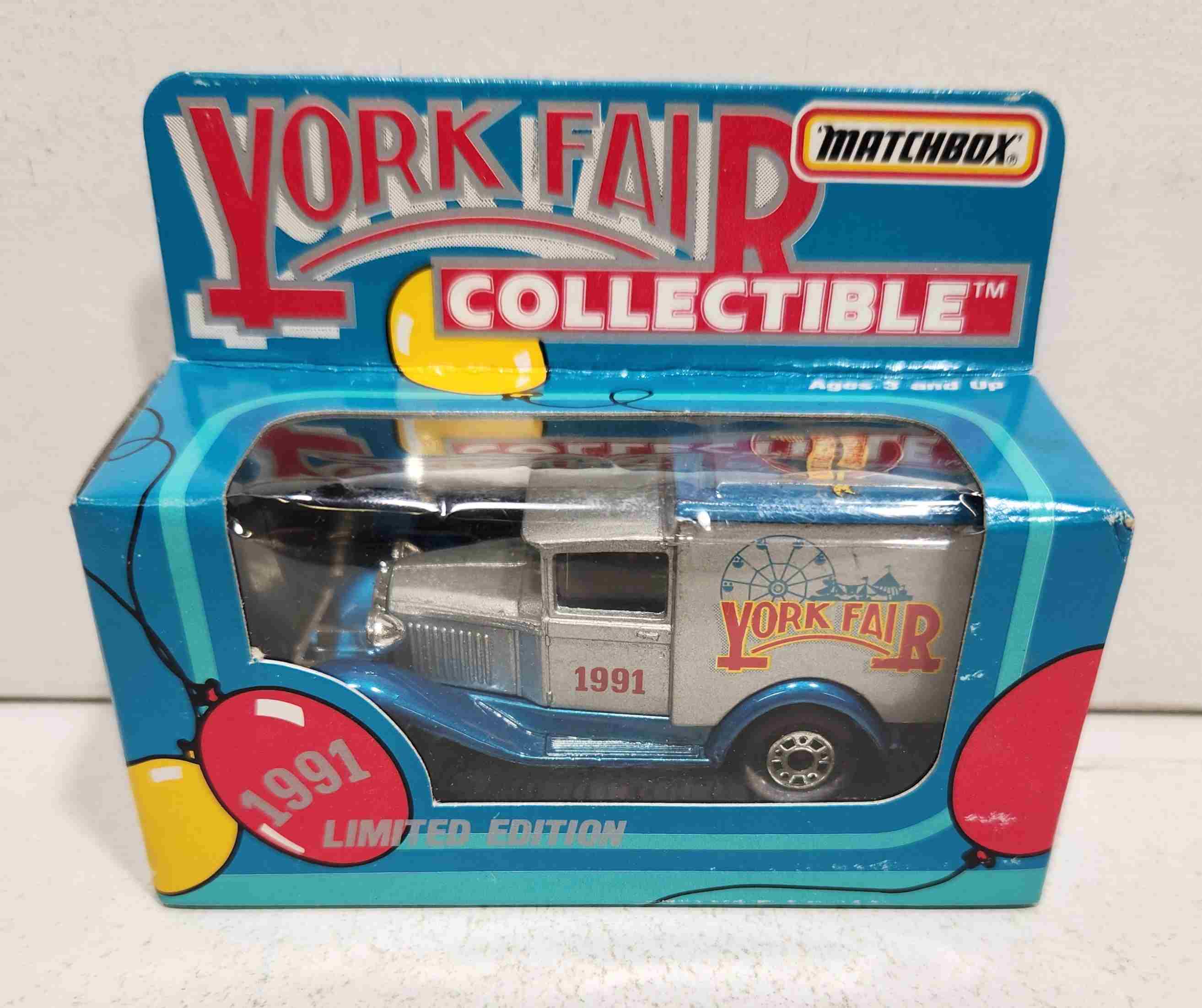 1991 York Fair 1/55th Old Time Box Truck