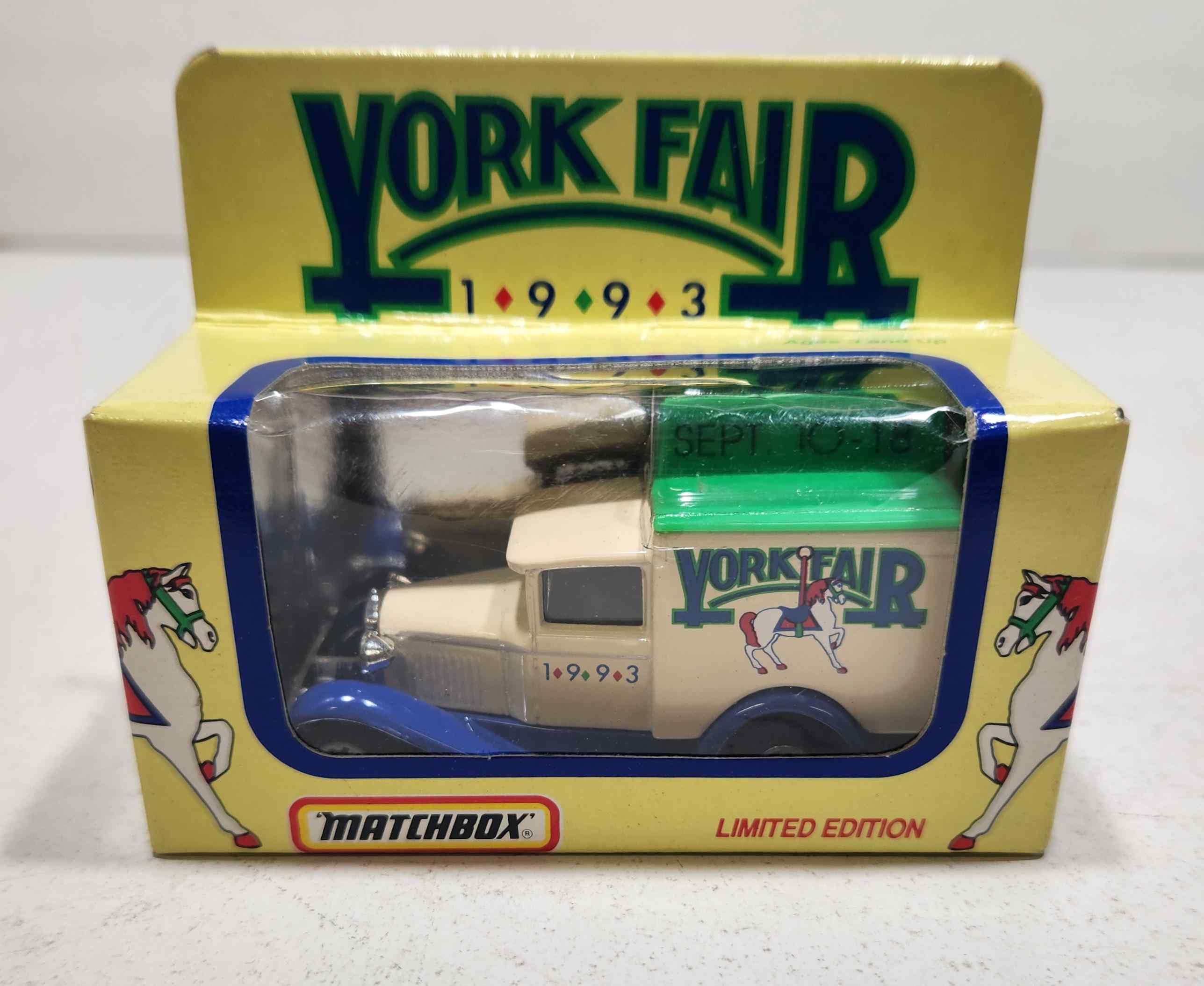 1993 York Fair 1/55th Old Time Box Truck