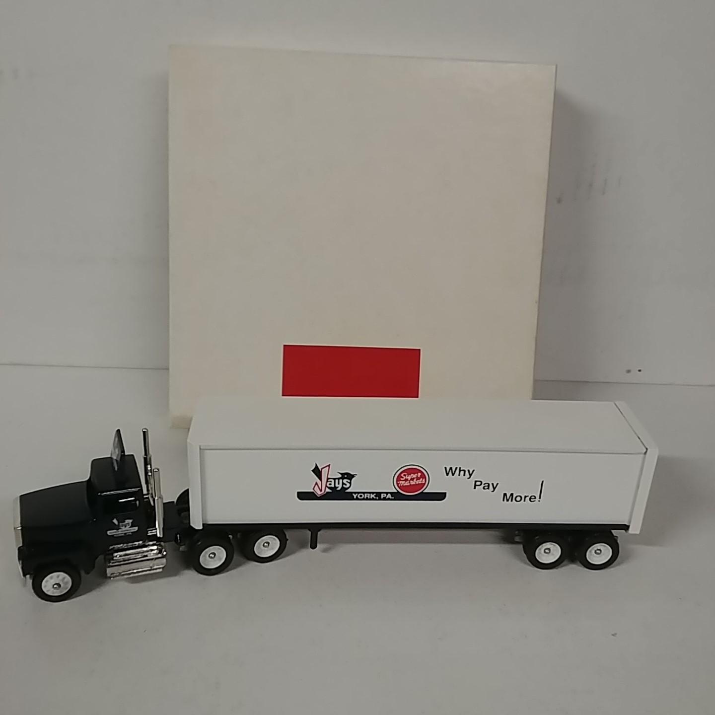 1980 Jay's 1/64th Super Thrift "York PA" hauler