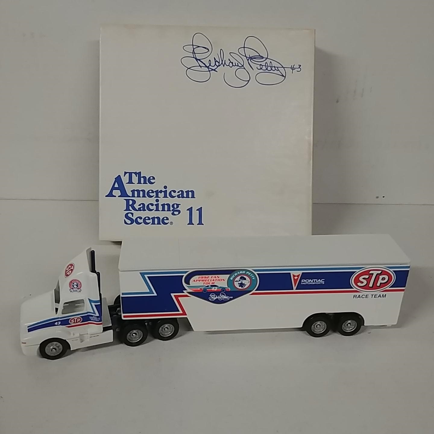 1992 Richard Petty 1/64th STP "Fan Appreciation Tour" hauler