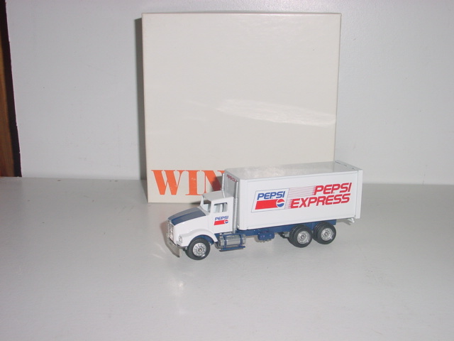 Pepsi 1/64th  Express Staright Truck