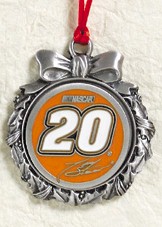 2003 Tony Stewart pewter wreath ornament