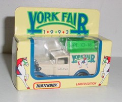 1993 York Fair 1/55th Old Time Box Truck