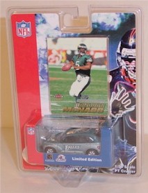 2001 Philadelphia Eagles 1/64th PT Cruiser with Donovan McNabb trading card