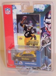 2001 Pittsburgh Steelers 1/64th PT Cruiser with Jerome Bettis trading card