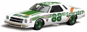 1976 Darrell Waltrip 1/24th Gatorade #88 c/w car