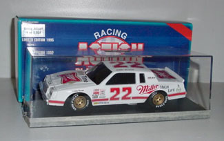 1983 Bobby Allison 1/24th Miler High Life black window bank