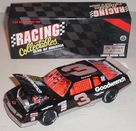 1988 Dale Earnhardt 1/24th Goodwrench Monte Carlo Aerocoupe c/w car