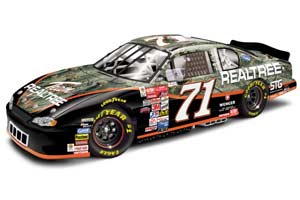 2000 Dave Marcis 1/24th Realtree c/w car