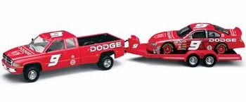 2004 Kasey Kahne 1/64th Dodge Dealers Crew Cab & Open Trailer w/Refresh "Rookie" car