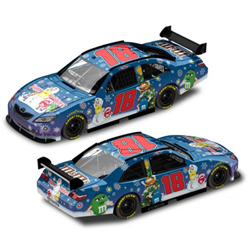 2008 Kyle Busch 1/64th Sam Bass Holiday Pitstop Series car