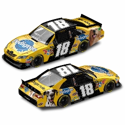 2011 Kyle Busch 1/64th Pedigree Pitstop Series car