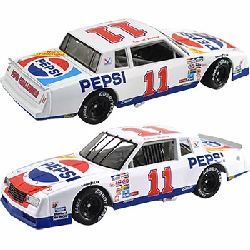1983 Darrell Waltrip 1/24th Pepsi "White" Monte Carlo car