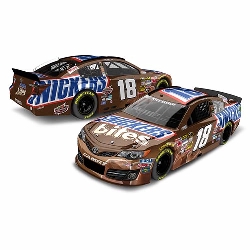 2013 Kyle Busch 1/64th Snickers Bites Pitstop Series Camry
