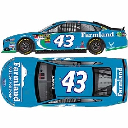 2013 Aric Almirola 1/64th Farmland "Petty Blue" Pitstop Series Fusion