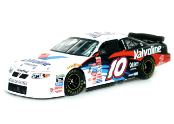 2002 Johnny Benson 1/24th Valvoline Preferred Series c/w car